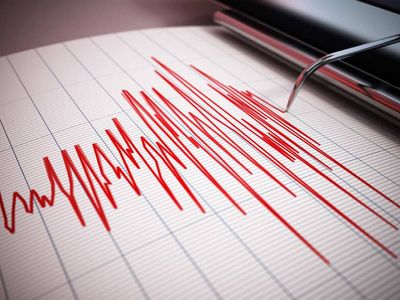 Hatay sabaha deprem ile uyandı: Çok sayıda ilde hissedildi