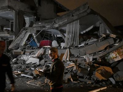 Hatay’da 6.4 büyüklüğünde deprem: Toplam 32 artçı meydana geldi