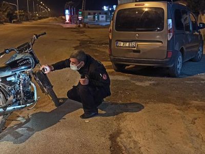 Hatay’da Kısıtlama Kontrolü Yapılan Motosiklet Çalıntı Çıktı