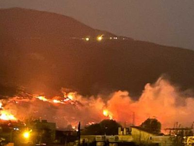 Hatay'da korkutan orman yangını! Kısa sürede rüzgarın etkisiyle şiddetlendi: Ekipler seferber oldu