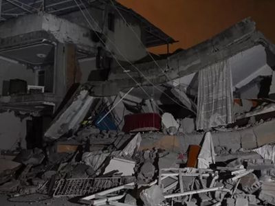 Hatay’daki depremin şiddeti kameralar yansıdı