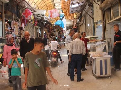 Hatay’ın Uzun Çarşı’sında bayramı telaşı!