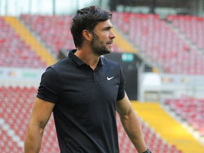 Hatayspor Teknik Direktörü Ömer Erdoğan Kaleci Munir'e Teşekkür Etti!