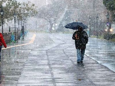 Hava sıcaklıklarına aldanmayın beklenen yağışlar geri geldi! Meteoroloji Genel Müdürlüğü'nden uyarı üstüne uyarı! Aman  dikkat o şehirler şemsiyesiz çıkmayın