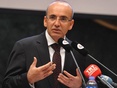 Hazine ve Maliye Bakanı Mehmet Şimşek: Bütçe açığı, OVP beklentilerinin altında