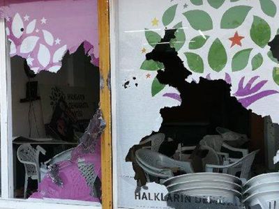 HDP İlçe Binasına Saldıran Şahıs Gözaltında