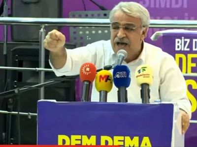 HDP Meclisinde Terör Örgütü PKK Liderine Selam Verildi