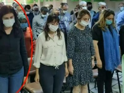 HDP Milletvekili Semra Güzel'in Yeni Fotoğrafları Ortaya Çıktı: Öldürülen Teröristler İçin Saygı Duruşunda Bulunmuş!