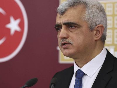 HDP’li Ömer Faruk Gergerlioğlu kimdir? Oğuzhan Uğur’un programına katılan Ömer Faruk Gergerlioğlu nereli?
