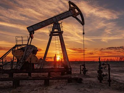 Hem dolar hem de petrol hareketlendi: Temmuz ayı araç sahiplerini üzebilir