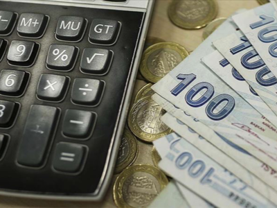 Herkes koştur koştur kredi çekmeye gidiyor! O banka 100 Bin TL dağıtıyor