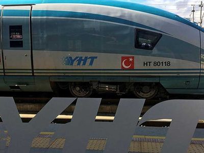 Hızlı trenlerle bağlı il sayısı 52 olacak: 8 bin 554 kilometrelik demir yolu hattı tamamlanacak