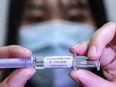 Hong Kong'da Kovid-19'a Karşı Aşılama Başlıyor