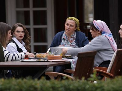 Hudutsuz Sevda 21. bölüm fragmanı: Hudutsuz Sevda yeni bölümde neler olacak? NOW TV Hudutsuz Sevda dizisi yeni bölüm ne zaman, saat kaçta?