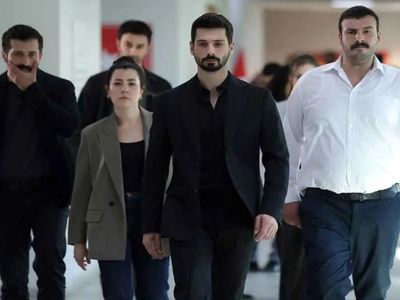 Hudutsuz Sevda 34. bölüm (Sezon finali) fragmanı: Hudutsuz Sevda yeni bölümde neler olacak?