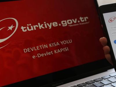 Hukukçular vatandaşları uyardı: E-Devlet’ten mutlaka kontrol edin