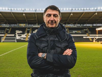 Hull City Teknik Direktörü Şota Arveladze, Trabzonspor adına çok mutlu olduğunu söyledi