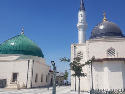Hz. Ukkaşe Türbesi Yeniden Ziyarete Açıldı