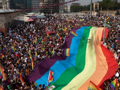 İBB Personeline 'Zorunlu' LGBT Eğitimi Verecek!