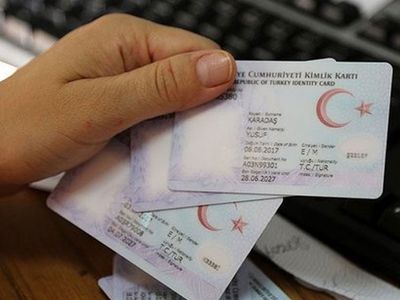 İçişleri Bakanı Yeni Kimlik Düzenlemesini Duyurdu! E-imza Dönemine Geçiliyor