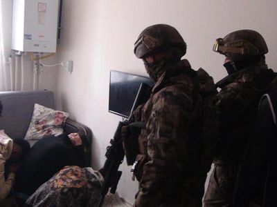 İçişleri Bakanlığı'ndan, düzensiz göç ile mücadeleye yönelik önemli açıklama!  "Huzur-2022/7" uygulamasında 18 organizatör gözaltına alındı, 1141 düzensiz göçmen yakalandı!