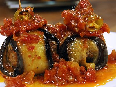 İftar İçin Harika Bir Yemek: Etli Patlıcan Bohçası Tarifi