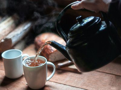 İftar sonrası çay ve kahve içilir mi? Uzmanlar uyardı sakın bu hatayı yapmayın