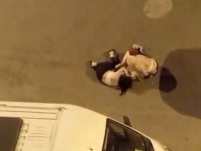 Iğdır’da 3 kadının sokak kavgası cep telefonu kamerasında