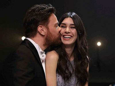 İkinci Kez Boşanma Arifesinde Olan Sinan Akçıl ve Burcu Kıratlı'dan Herkesi Şaşırtan Barışma Hamlesi Geldi!
