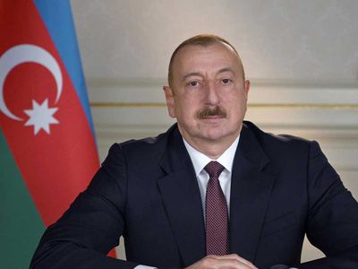 İlham Aliyev resti çekti: Barış anlaşmasını imzalamazlarsa toprak bütünlüklerini tanımayacağız