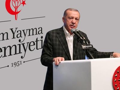 İlim Yayma Vakfı’nda konuşan Başkan Erdoğan: Asrın felaketiyle mücadelede ederken asrın projelerini hayata geçiriyoruz