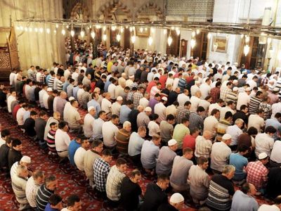İlk teravih namazı hangi gün başlıyor, cuma mı cumartesi mi? Teravih namazı tarihi