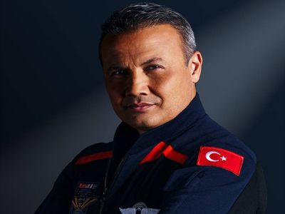 İlk Türk astronotumuz dünya basınını salladı: Türkiye seçkinler kulübüne giriyor