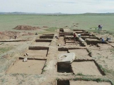 İlteriş Kutluğ Kağan'ın 7. yüzyıldan kalma Türk anıtının 12 satırı okunabildi!
