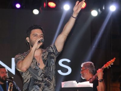 İlyas Yalçıntaş Hatay'da Coşkuyla Konser Verdi