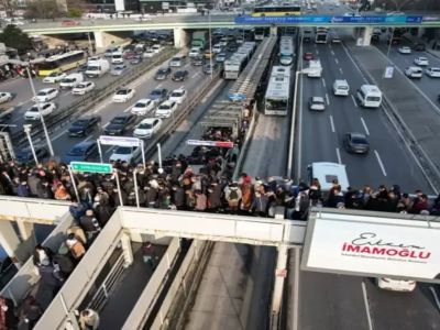 İmamoğlu: “Tam Yol İleri” Ama metrobüste değil!
