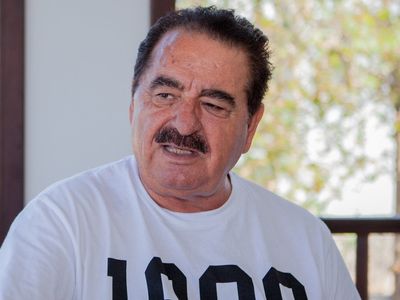 İmparator İbrahim Tatlıses’in Nankör Kedisi Eski Eşi Gülçin Karakaya Çıktı! Ünlü Türkücü Reddedilince Çıldırdı