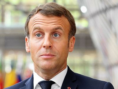İngiltere Basını, İngiltere İle Hiçbir Konuda Görüşme Yapmayan Macron'a Teneke Napolyon Dedi!