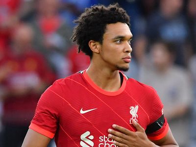 İngiltere Premier Lig'de Ayın Futbolcusu Liverpoollu Trent Alexander- Arnold Seçildi!