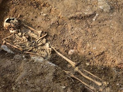 İngiltere'de Olağanüstü Kazı: Kazılarda Alışılmadık Bulgulara Rastlandı