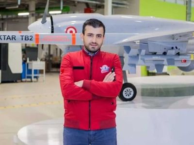 İnsansız hava araçlarında yeni dönem! Selçuk Bayraktar KIZILELMA'yı anlattı: Keskin manevralar yapabiliyor