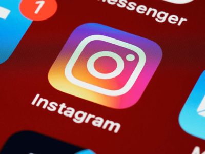 Instagram çöktü mü, neden eski gönderileri gösteriyor? Instagram akış yenilenemedi hatası nedir, sayfa neden boş, anasayfa neden yenilenmiyor?