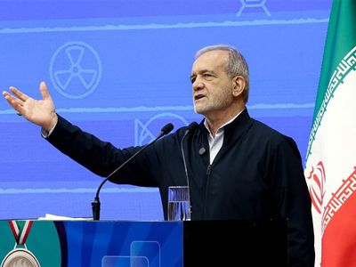 İran, Avrupa Üçlüsü’ne Misilleme: Tahran UAEA ile işbirliğini askıya aldı