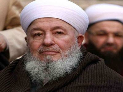İslam alimi Mahmut Ustaosmanoğlu ardında binlerce alim ve vakfiye bırakarak ahirete göç etti! İşte Mahmut Efendinin hayatı