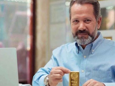 İslam Memiş'ten altın uyarısı: Yakın zamanda fiziki altın bulmak zor olacak
