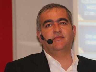 İsmail Ergüneş Kimdir?