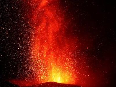 İspanya'da Yanardağ Patlamasının Sonuçları Bir Aydır Devam Ediyor!