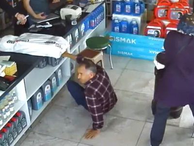 Isparta'da hortum felaketi! Korku dolu anlar saniye saniye kameralara yansıdı
