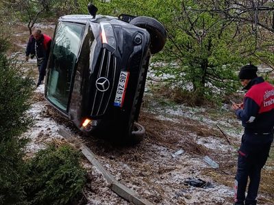 Isparta'da minibüs takla attı: 1 kişi hayatını kaybetti