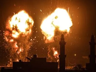 İsrail Ateşkese Rağmen Gazze'de Hamas'a Hava Saldırısı Düzenledi